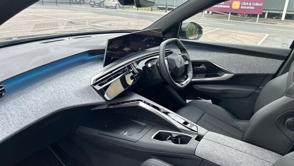 Used Peugeot 5008 2025 for sale - 76216488: Photo 12