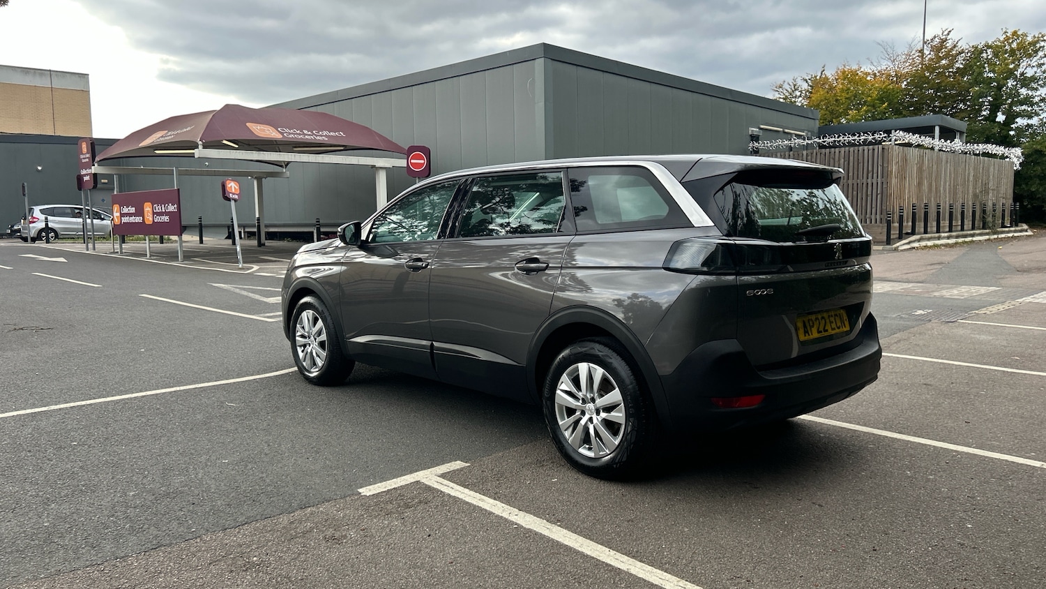 Used Peugeot 5008 2022 for sale - 76216478: Photo 5