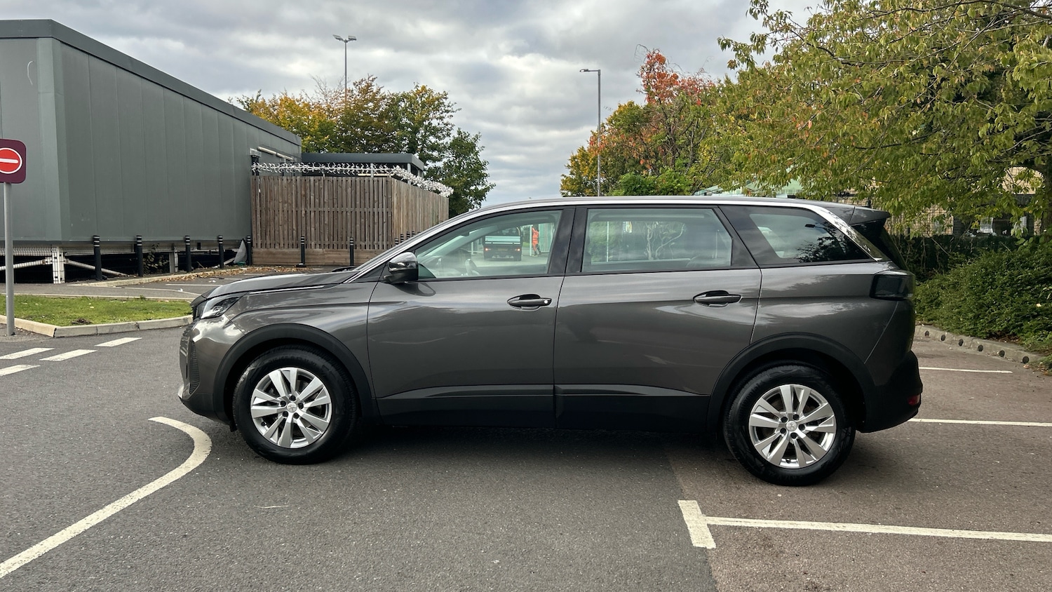 Used Peugeot 5008 2022 for sale - 76216478: Photo 6