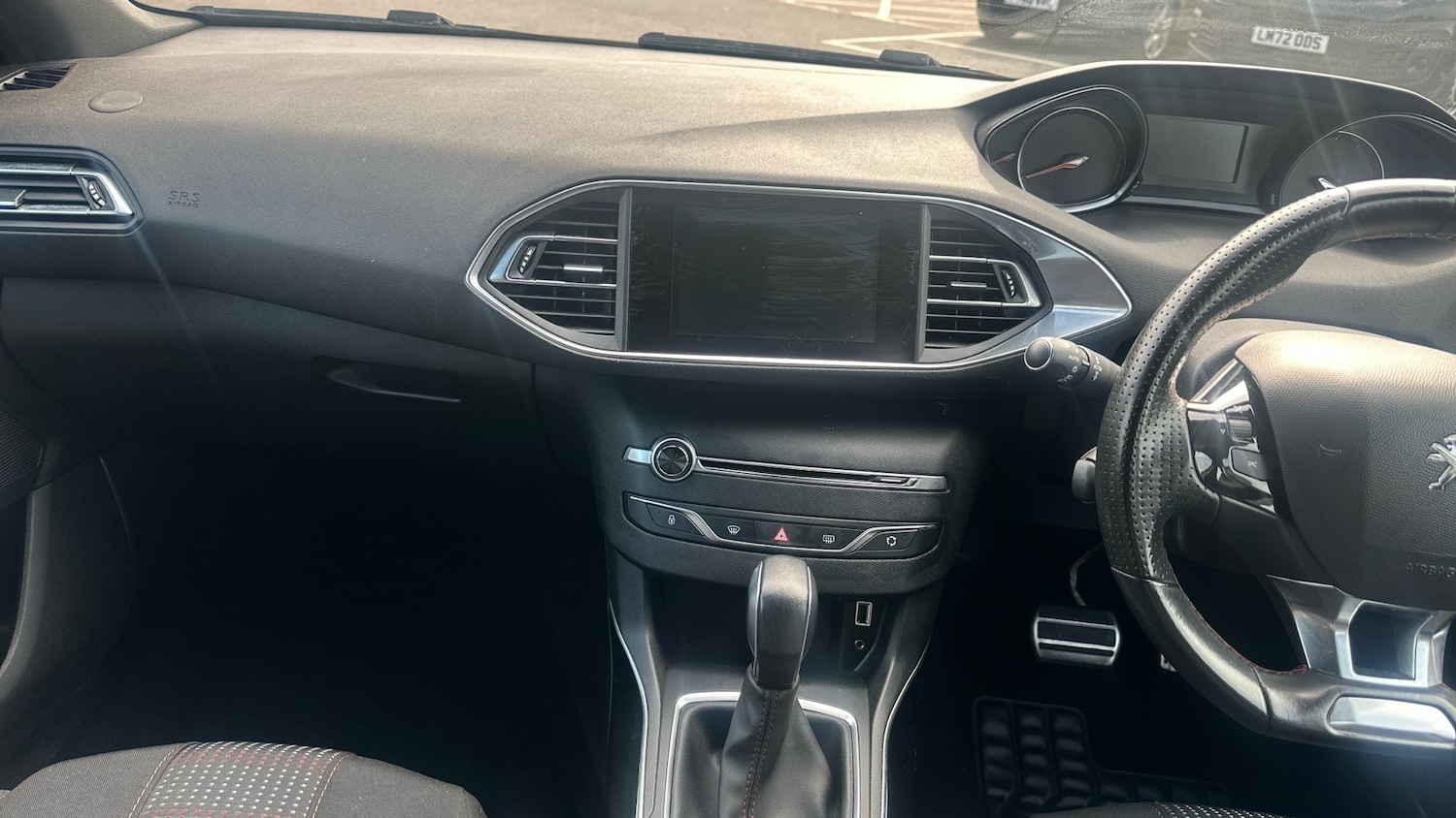 Used Peugeot 308 2016 for sale - 77825830: Photo 10