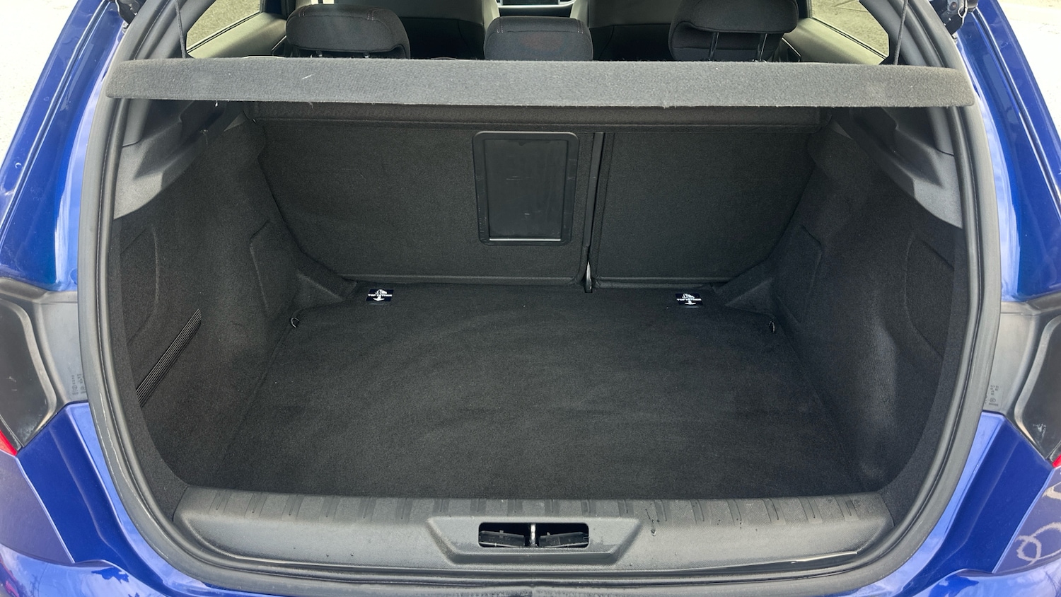 Used Peugeot 308 2016 for sale - 77825830: Photo 19