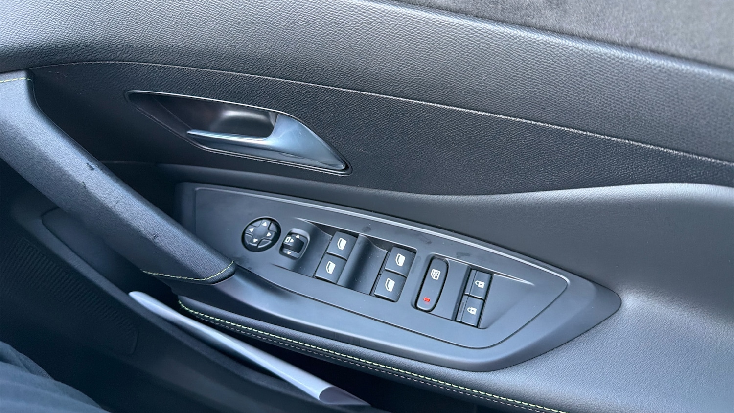 Used Peugeot 308 2024 for sale - 77218072: Photo 23