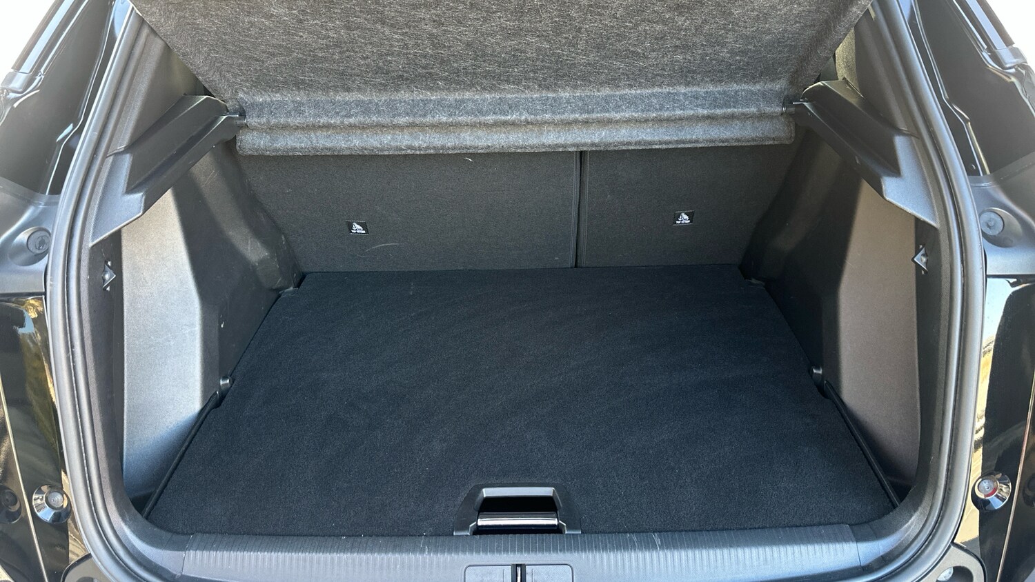 Used Peugeot 2008 2024 for sale - 76241114: Photo 19