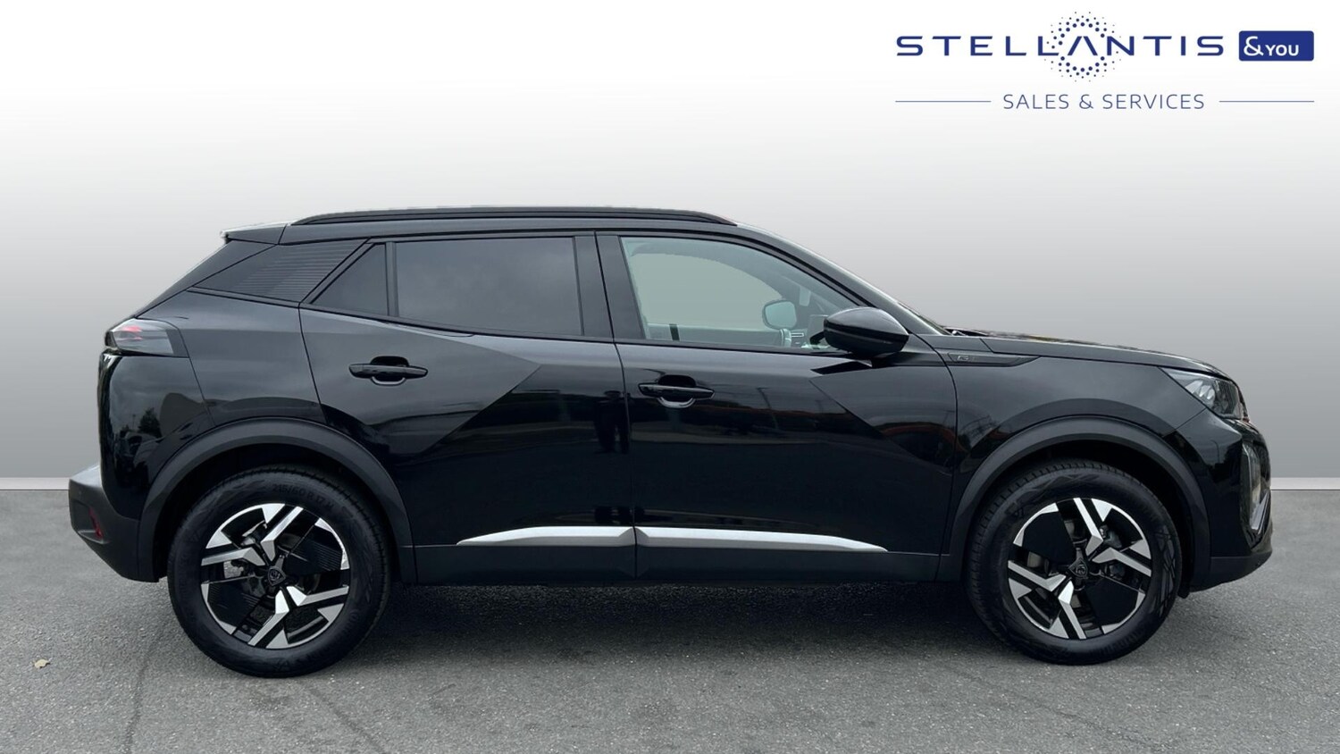 Used Peugeot 2008 2024 for sale - 76241114: Photo 2