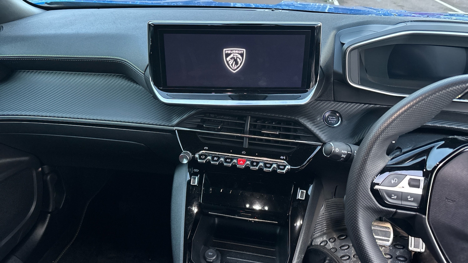 Used Peugeot 2008 2024 for sale - 76803262: Photo 10