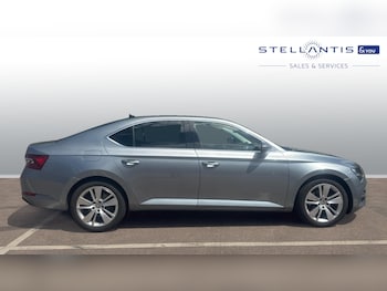 Used Skoda Superb 2020 for sale - 75464512: Photo