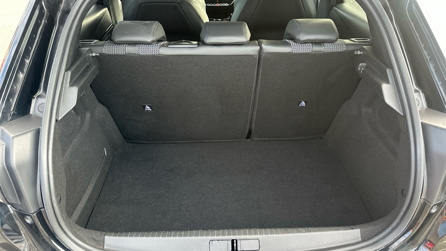 Used Peugeot 208 2023 for sale - 78117171: Photo 19