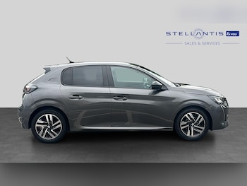 Used Peugeot 208 2023 for sale - 78936032: Photo