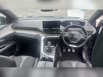 Used Peugeot 5008 2021 for sale - 75688109: Photo