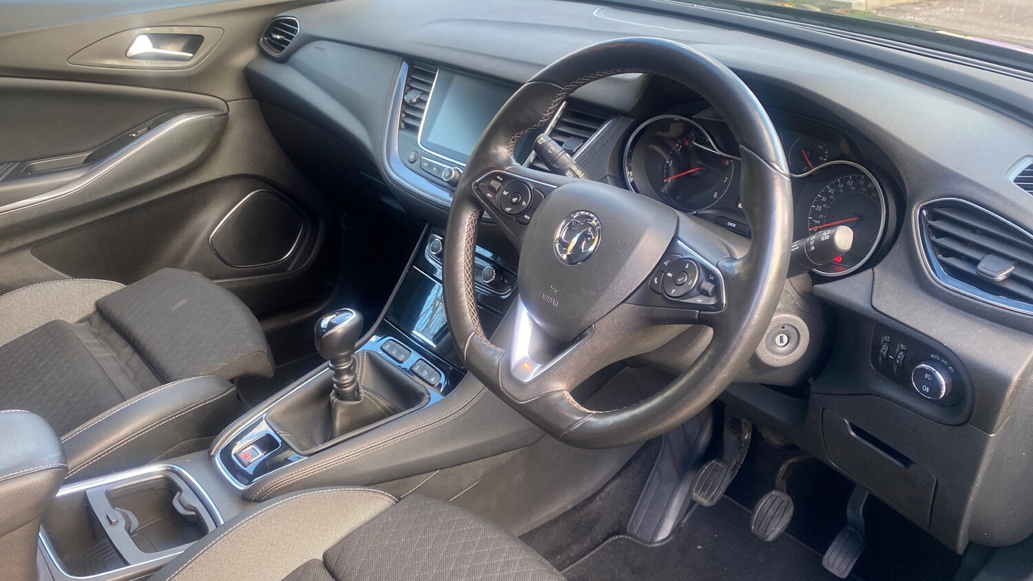 Used Vauxhall Grandland X 2019 for sale - 76825708: Photo 11