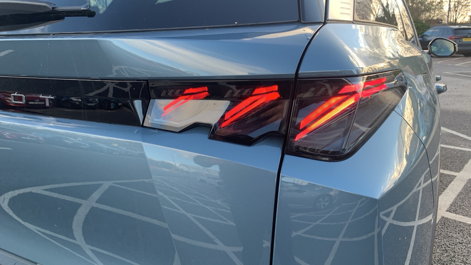 Used Peugeot 5008 2025 for sale - 76927454: Photo 43