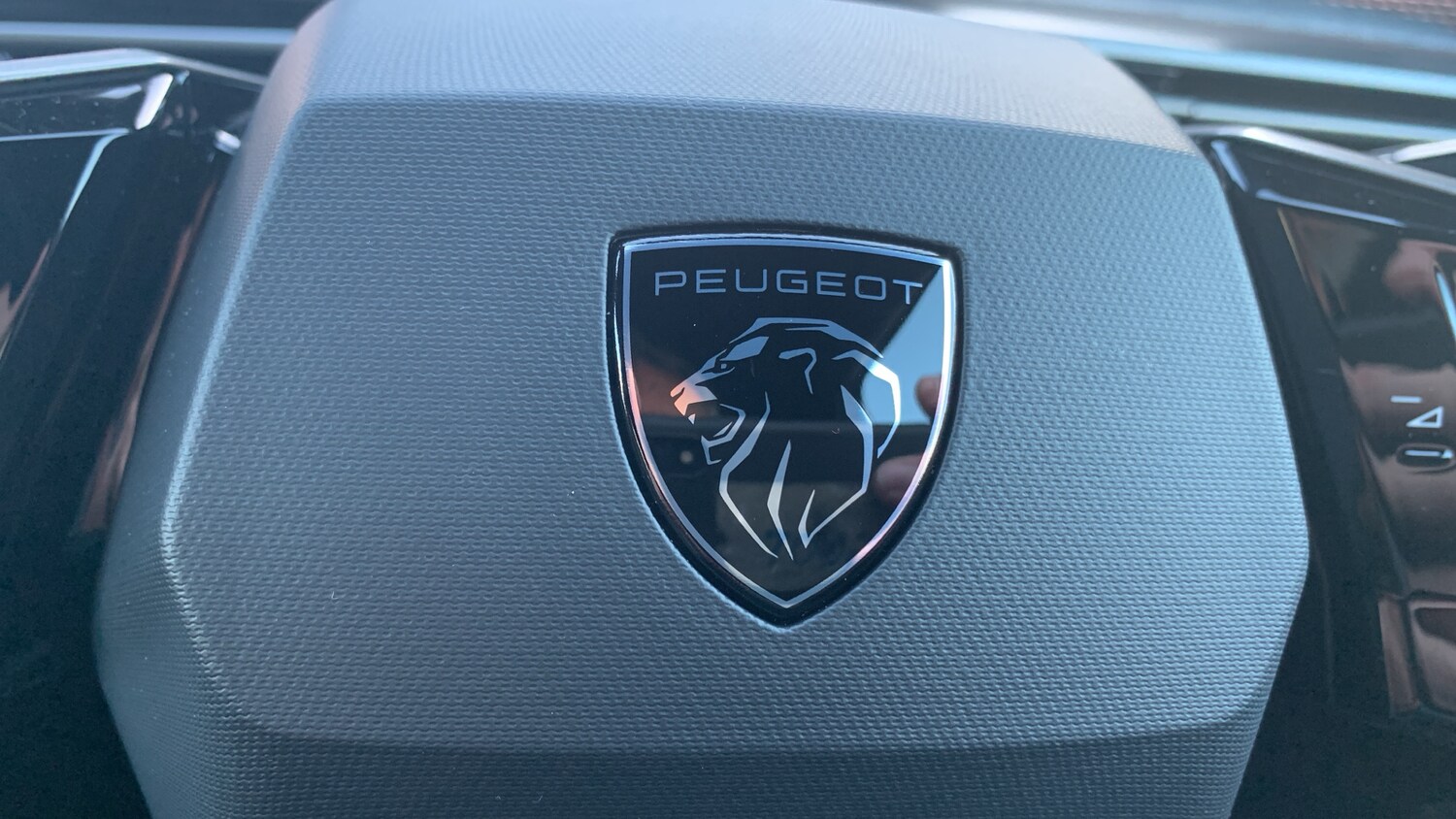 Used Peugeot 5008 2025 for sale - 76927454: Photo 46