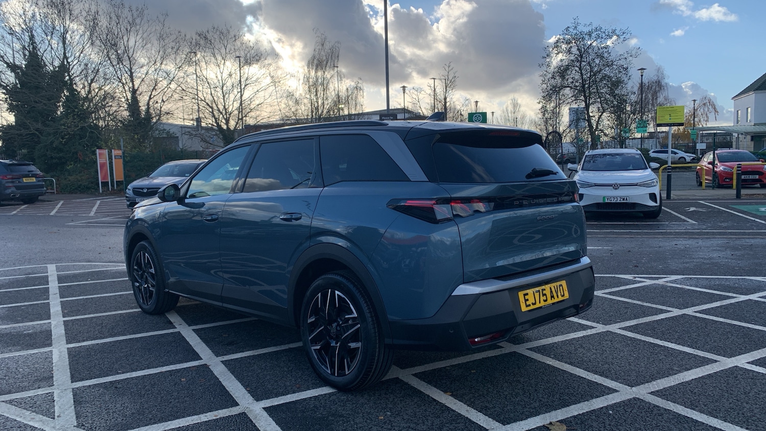 Used Peugeot 5008 2025 for sale - 76927454: Photo 5