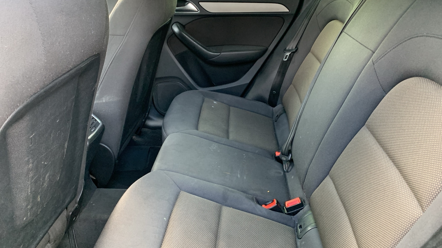 Used Audi Q3 2013 for sale - 76574463: Photo 31