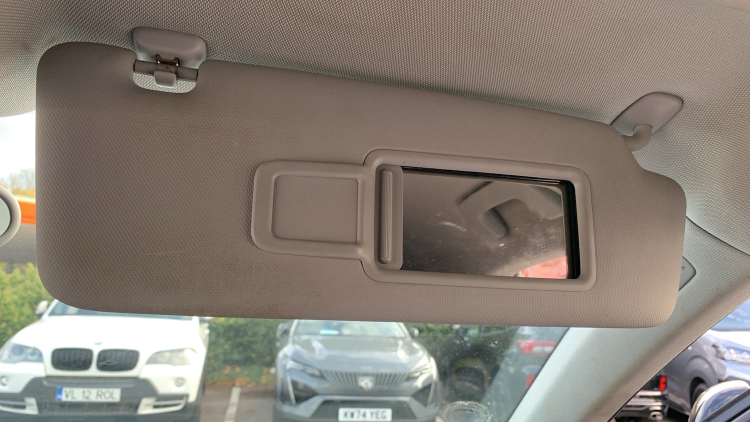 Used Audi Q3 2013 for sale - 76574463: Photo 36