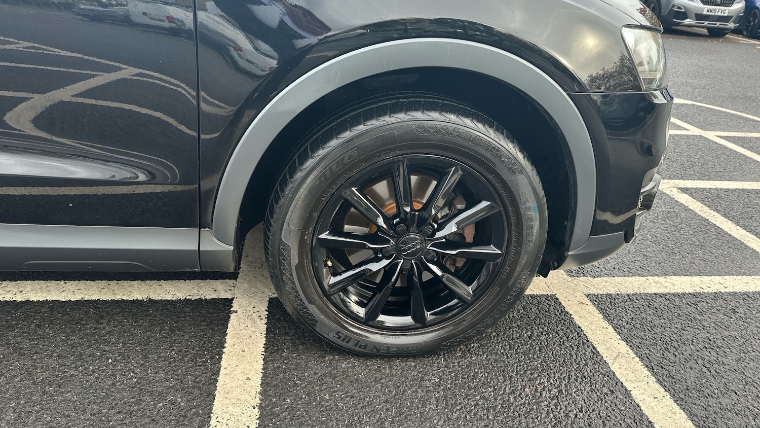 Used Audi Q3 2013 for sale - 76574463: Photo 69