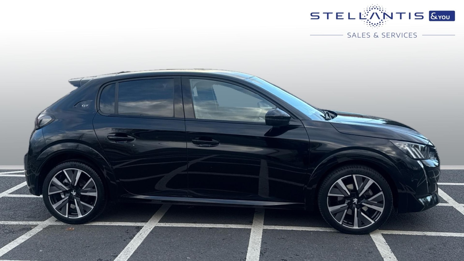 Used Peugeot 208 2022 for sale - 76447035: Photo 2