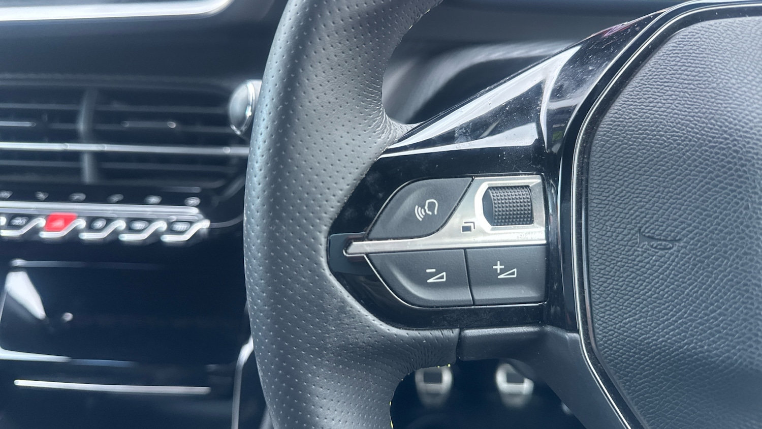 Used Peugeot 208 2022 for sale - 76447035: Photo 23