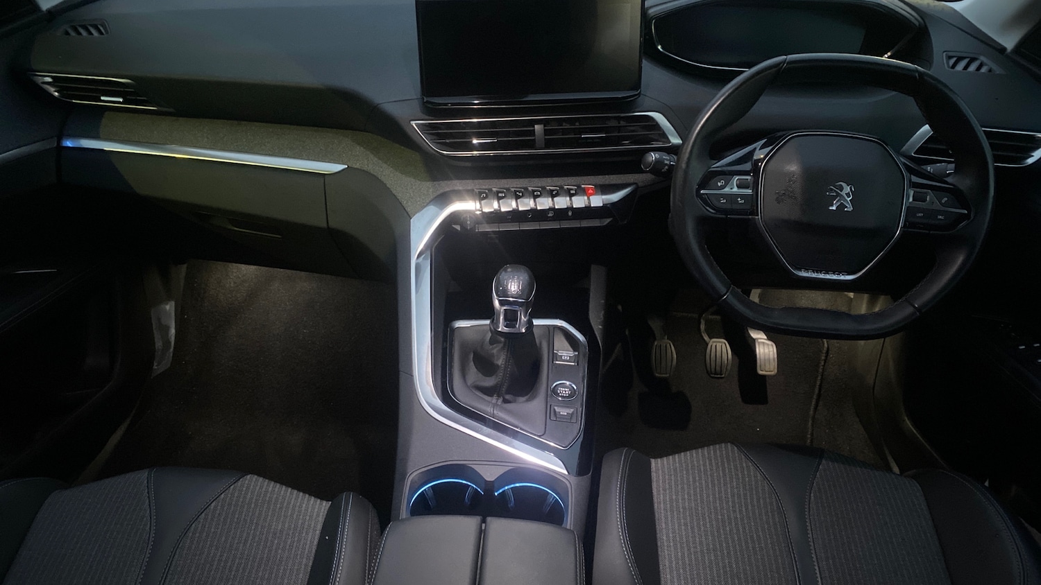 Used Peugeot 3008 2021 for sale - 76410175: Photo 4