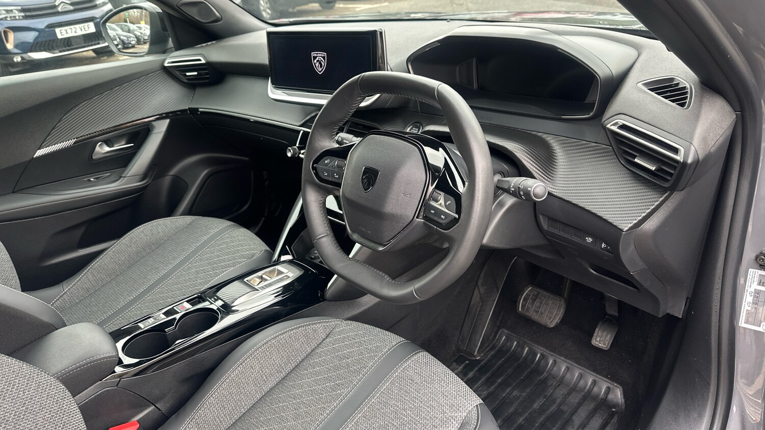 Used Peugeot 2008 2024 for sale - 77809578: Photo 11