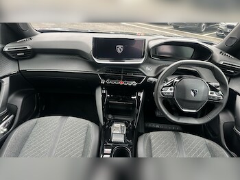 Used Peugeot 2008 2024 for sale - 77809578: Photo