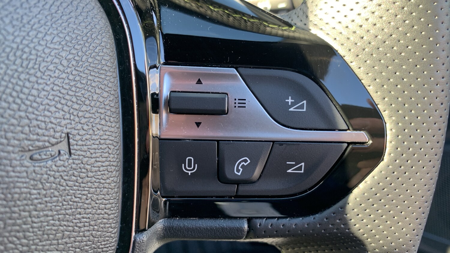 Used Peugeot 408 2024 for sale - 76441667: Photo 24