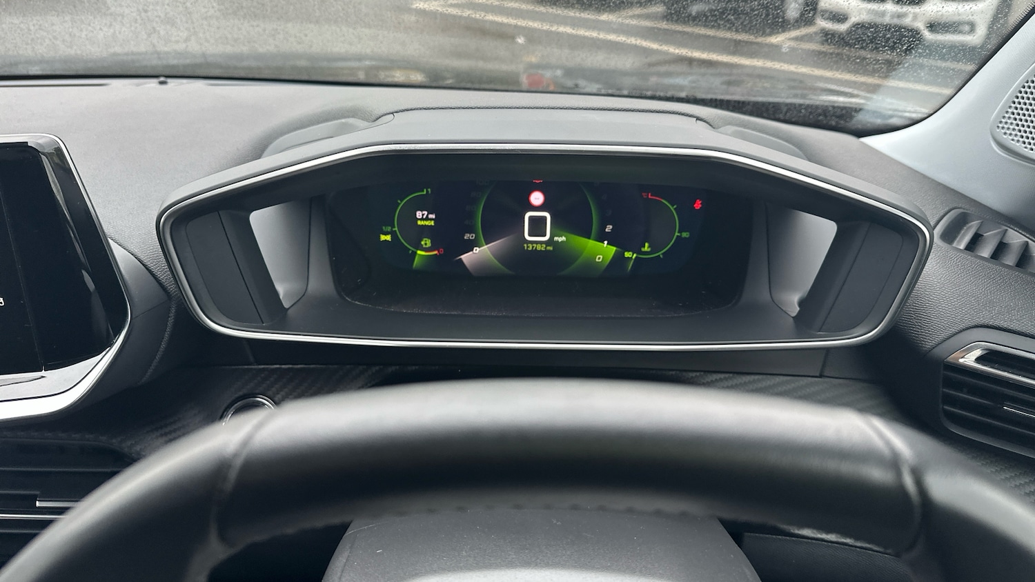 Used Peugeot 2008 2021 for sale - 76659893: Photo 13