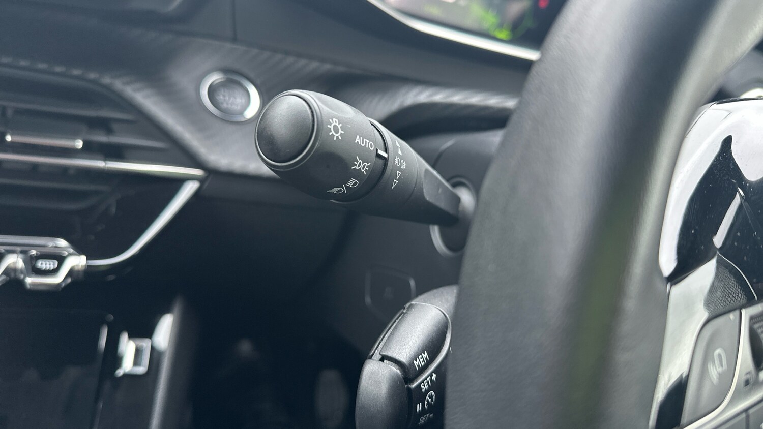 Used Peugeot 2008 2021 for sale - 76659893: Photo 27