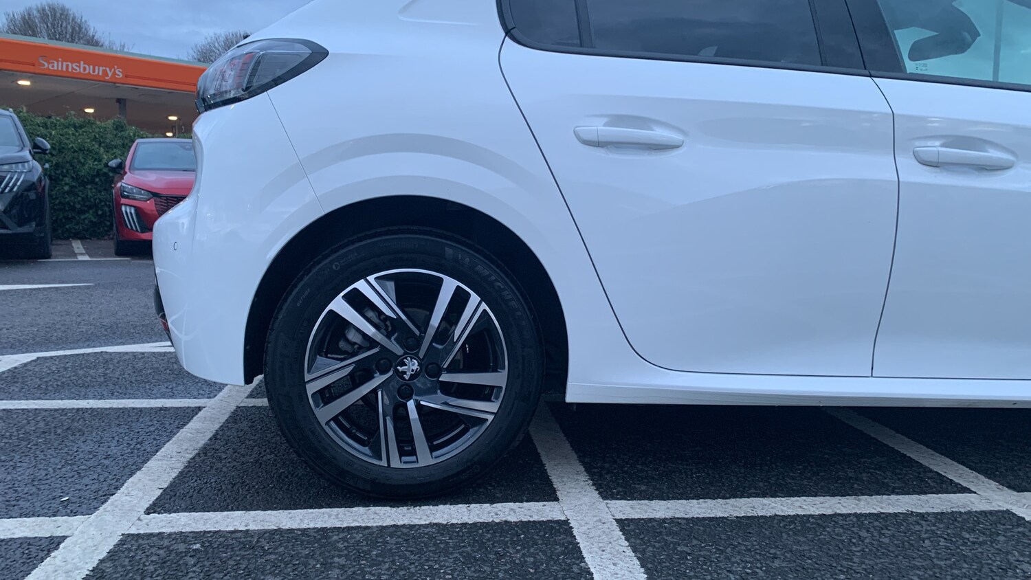 Used Peugeot 208 2023 for sale - 77724523: Photo 16