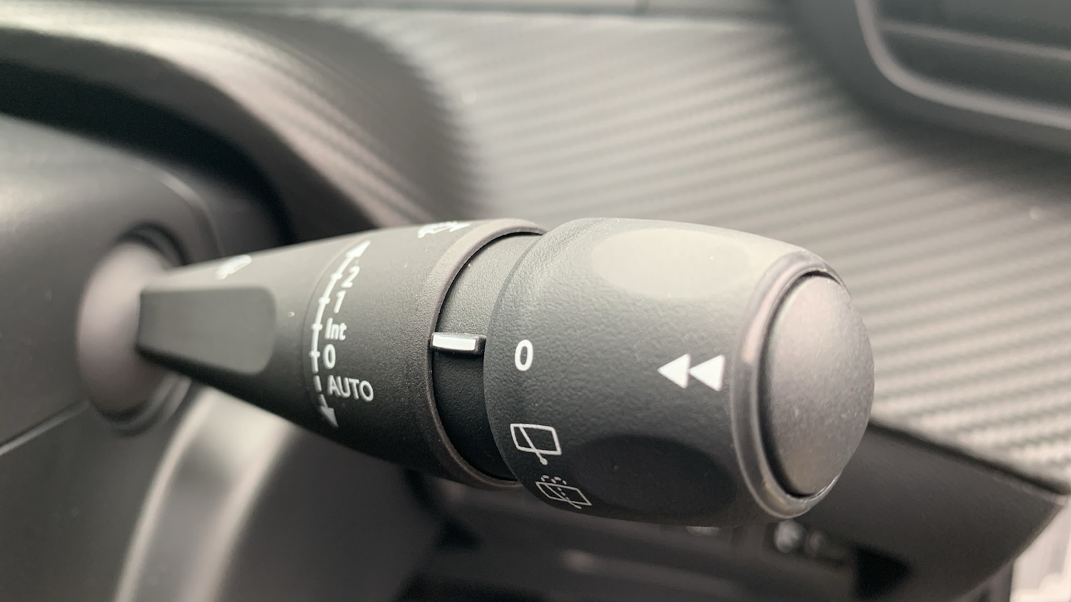 Used Peugeot 2008 2025 for sale - 76927478: Photo 28