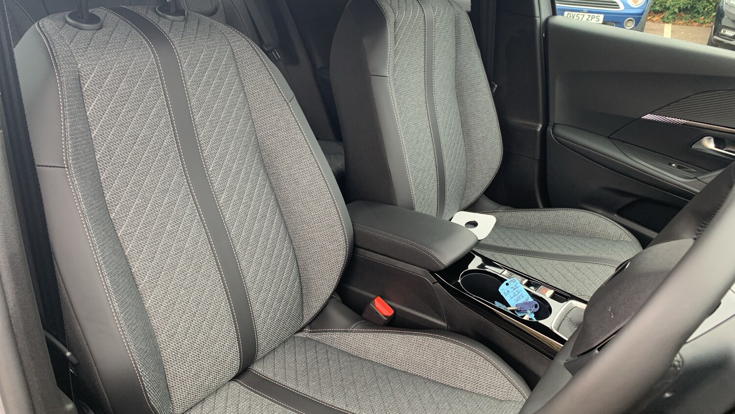 Used Peugeot 2008 2025 for sale - 76927478: Photo 42