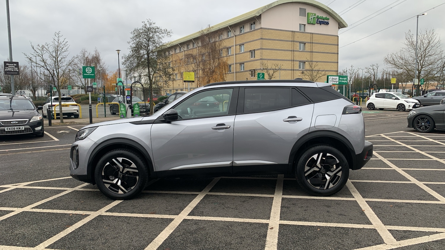 Used Peugeot 2008 2025 for sale - 76927478: Photo 6