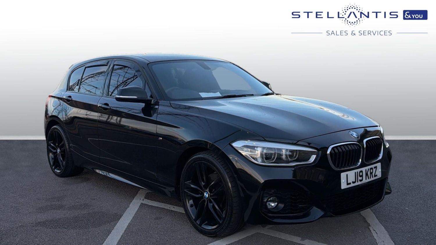 Used BMW 1 Series 2019 for sale - 76772542: Photo 1