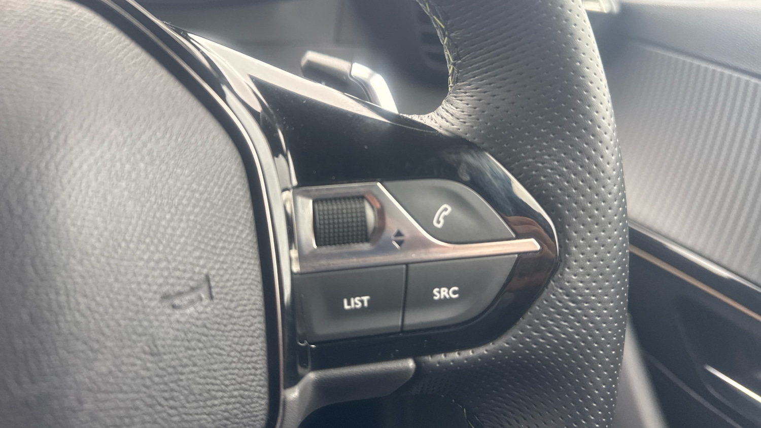 Used Peugeot 208 2024 for sale - 75979392: Photo 24