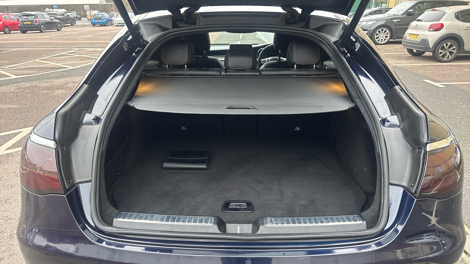 Used Mercedes-Benz GLC 2018 for sale - 77332439: Photo 20