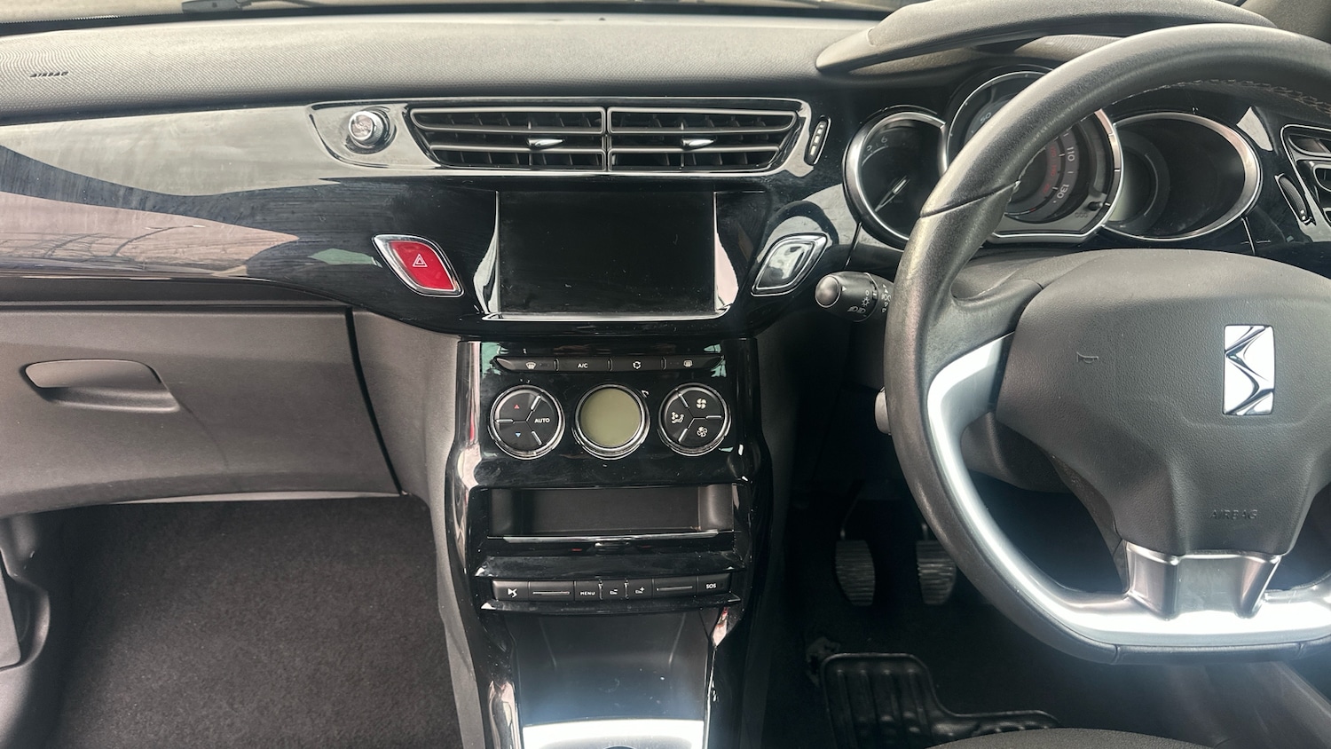 Used DS Automobiles DS 3 2018 for sale - 77613565: Photo 10