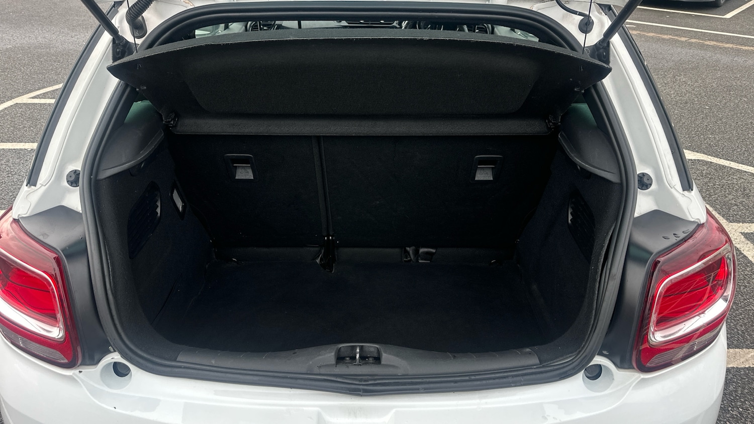 Used DS Automobiles DS 3 2018 for sale - 77613565: Photo 19