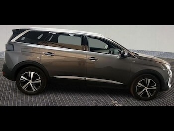 Used Peugeot 5008 2023 for sale - 78574833: Photo