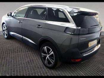 Used Peugeot 5008 2023 for sale - 78574833: Photo