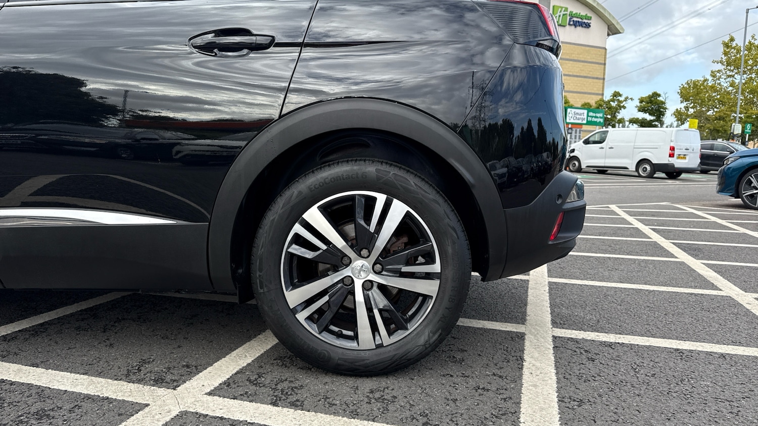 Used Peugeot 3008 2020 for sale - 75929306: Photo 15