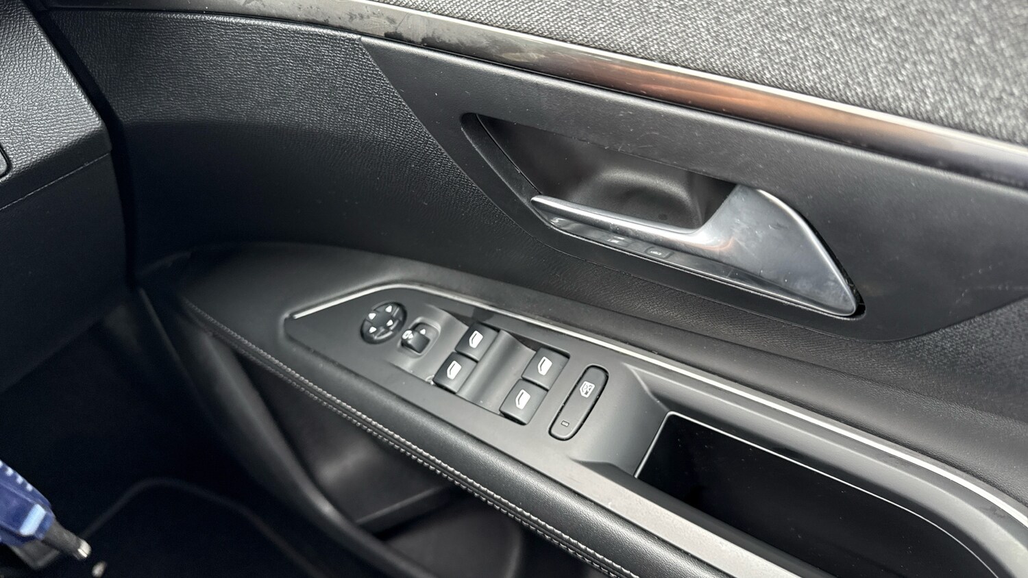 Used Peugeot 3008 2020 for sale - 75929306: Photo 22