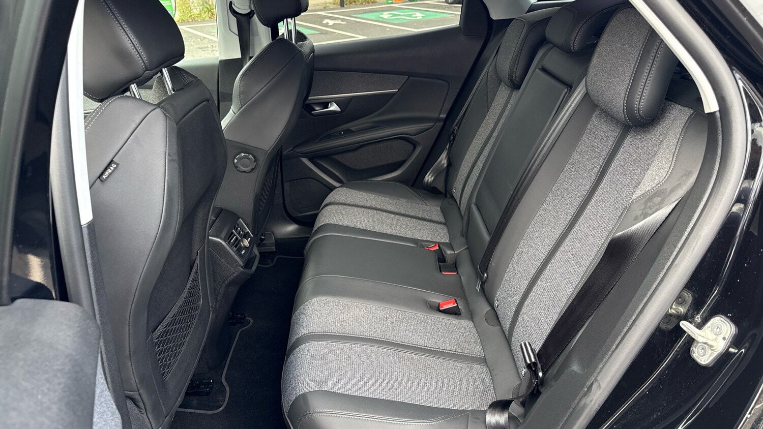 Used Peugeot 3008 2020 for sale - 75929306: Photo 32