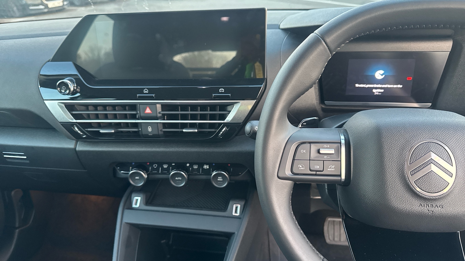 Used Citroen C4 2025 for sale - 76702985: Photo 10