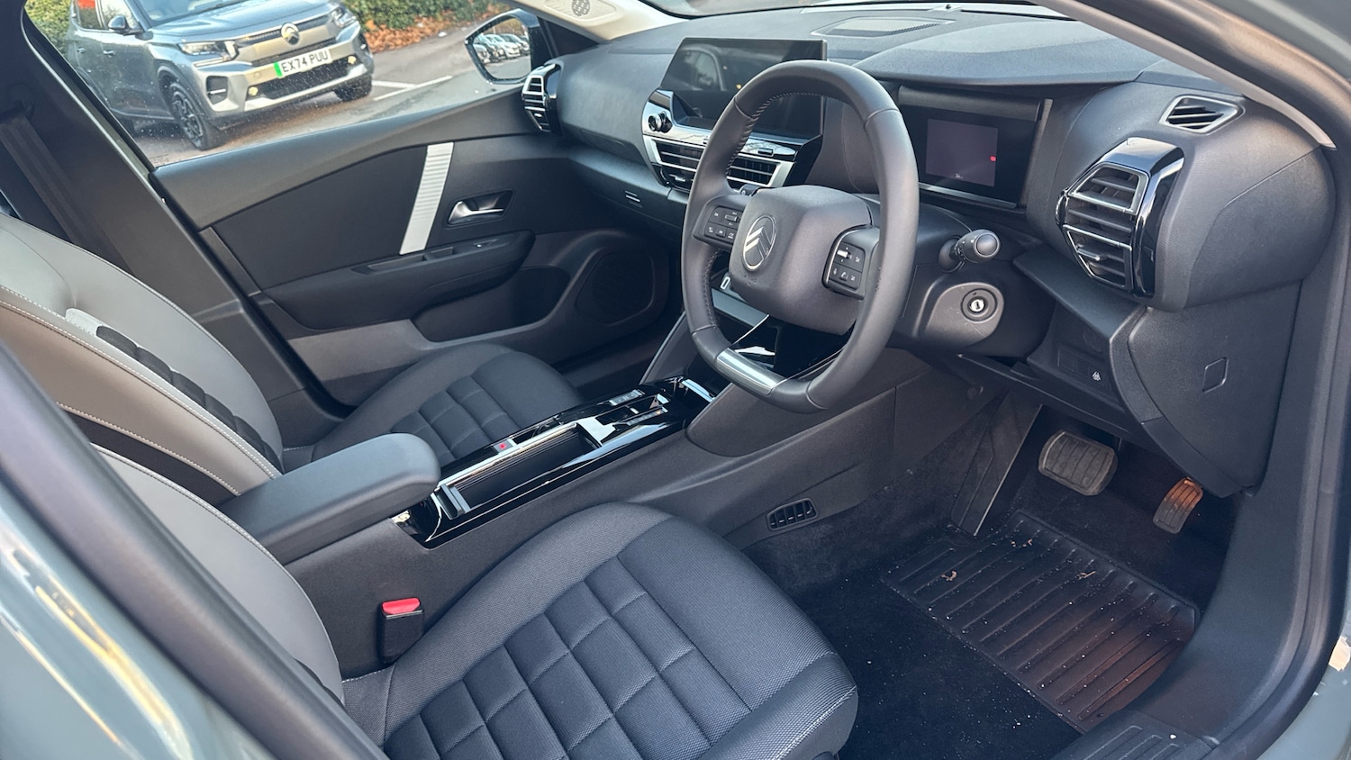 Used Citroen C4 2025 for sale - 76702985: Photo 11