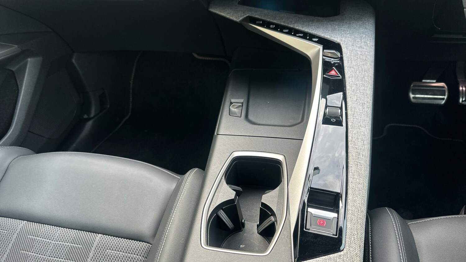 Used Peugeot 5008 2025 for sale - 78117173: Photo 21