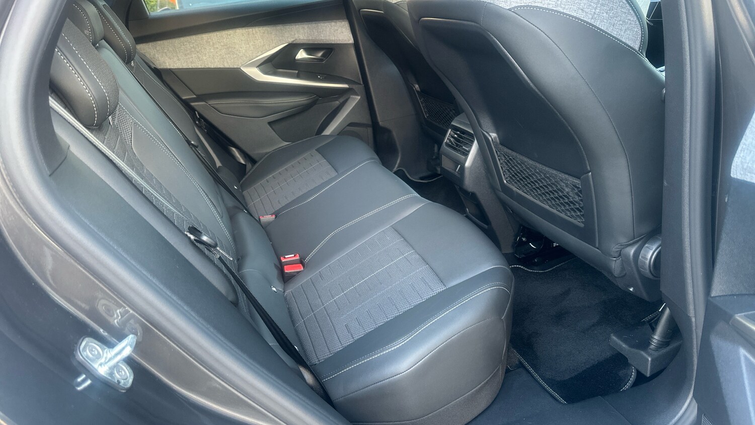 Used Peugeot 3008 2025 for sale - 78021121: Photo 31