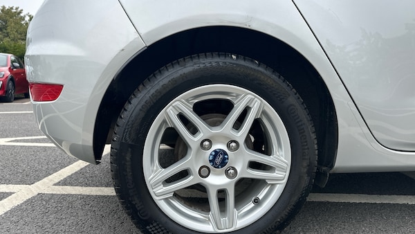 Used Ford Fiesta 2013 for sale - 76202097: Photo 16
