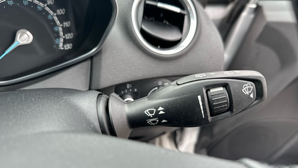 Used Ford Fiesta 2013 for sale - 76202097: Photo 28