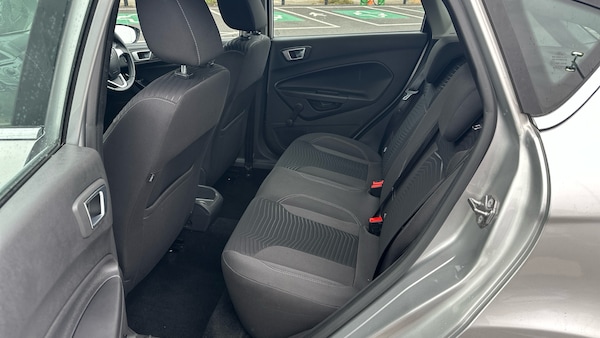 Used Ford Fiesta 2013 for sale - 76202097: Photo 33