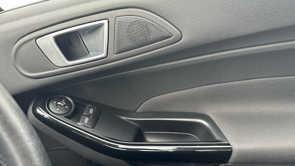 Used Ford Fiesta 2013 for sale - 76202097: Photo 41